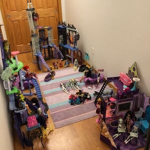 Monster high lot